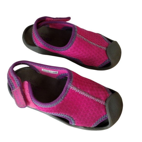 Crocs Magenta Swift water Sandal Size 10 - Picture 5 of 11